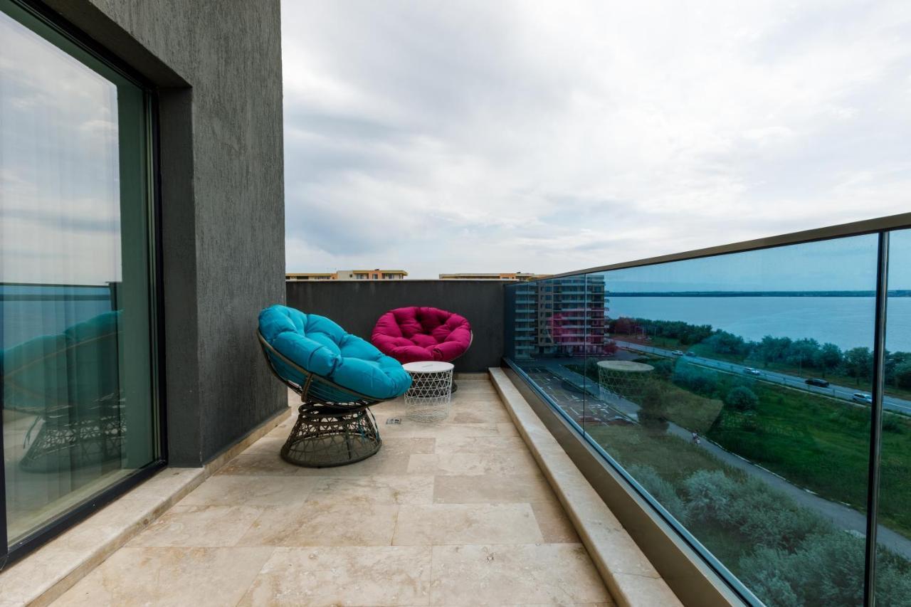 North Club Apartments II Mamaia Exterior photo