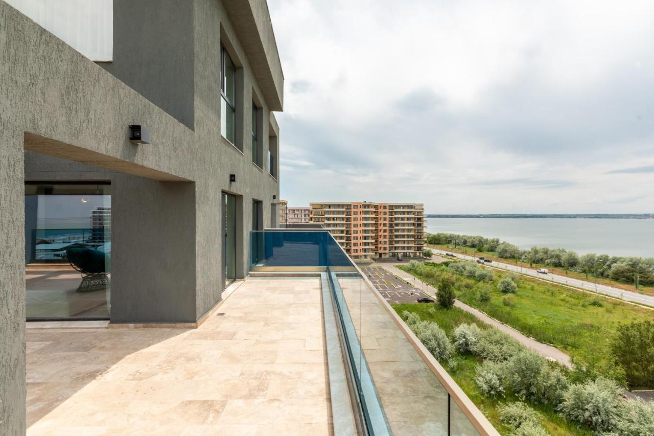 North Club Apartments II Mamaia Exterior photo